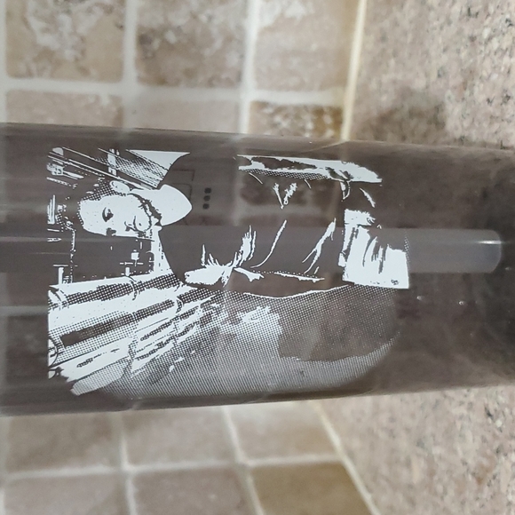 Camelbak Waterbottle - Picture 3 of 6